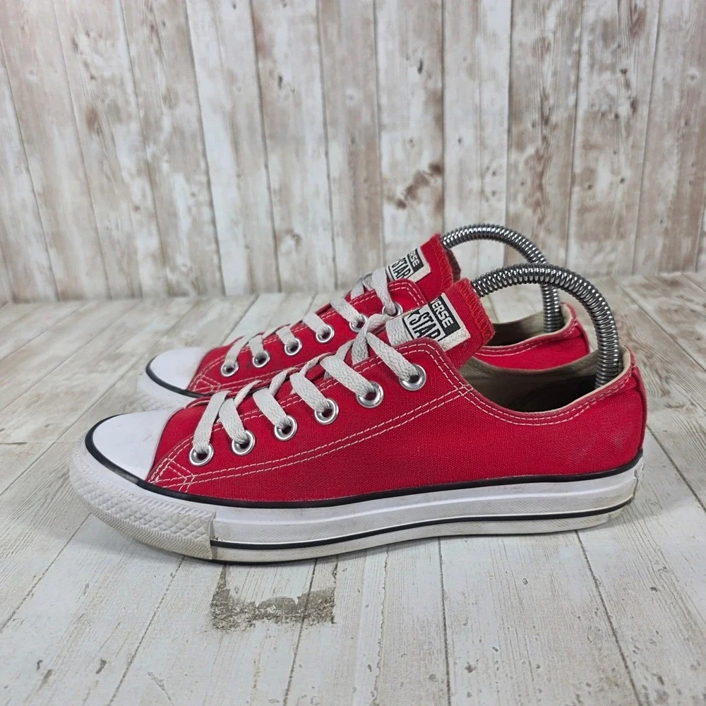 Converse Chuck Taylor All Star Low Top Red Canvas Sneakers M9696 Womens 8 Mens 6 - Picture 4 of 8